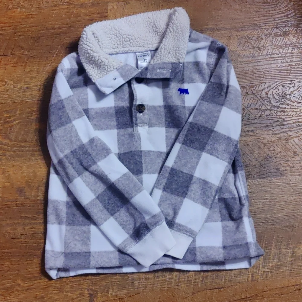 Fleece - Picture 1 of 1